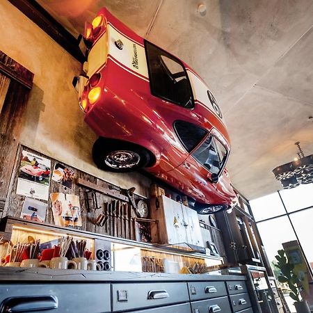 Motorworld Inn Warthausen Екстериор снимка