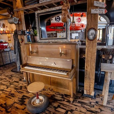 Motorworld Inn Warthausen Екстериор снимка