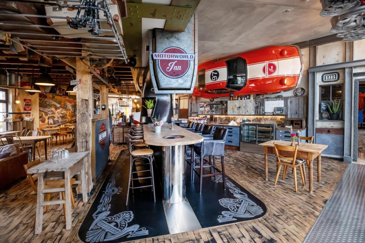 Motorworld Inn Warthausen Екстериор снимка